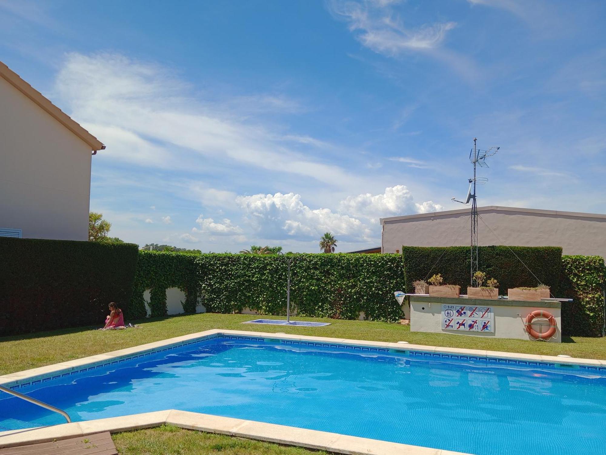 Apartmán Casa Unifamiliar Con Patio Y Piscina En L'Estartit- Costa Brava Exteriér fotografie